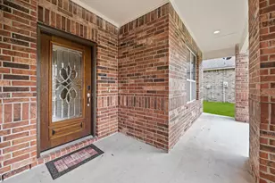 2719 Kaman Ln, Pearland, TX 77581 - Photo 4
