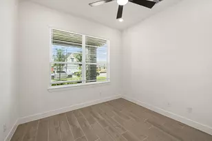 7107 Rustic Frst Dr, Katy, TX 77493 - Photo 4