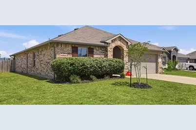 20103 Leaf River Circle, New Caney, TX 77357 - Photo 4
