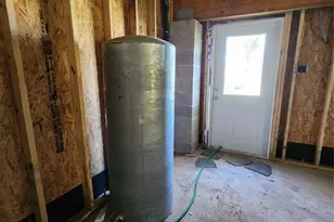 375 Horse Shoe Trail, Angleton, TX 77515 - Photo 18