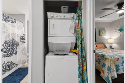 16711 Kingston Way, Jamaica Beach, TX 77554 - Photo 28