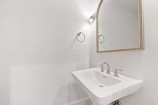 949 Dunleigh Meadows Ln, Houston, TX 77055 - Photo 14