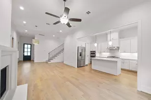 949 Dunleigh Meadows Ln, Houston, TX 77055 - Photo 10
