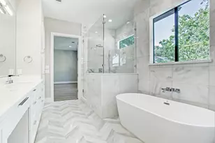 3906 Marquette St, West University Place, TX 77005 - Photo 28