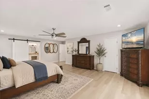 6310 Wickwillow Ln, Alvin, TX 77511 - Photo 12