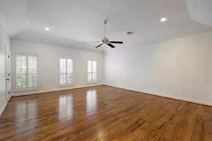6100 Burgoyne Rd, Houston, TX 77057 - Photo 14