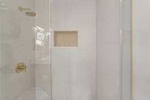 4030 Pineridge St, Houston, TX 77009 - Photo 18