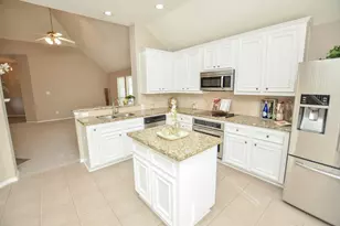 2811 Willow Fork Dr, Katy, TX 77450 - Photo 14