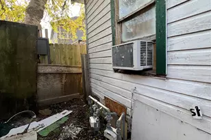 2601 Lucinda St, Houston, TX 77004 - Photo 40