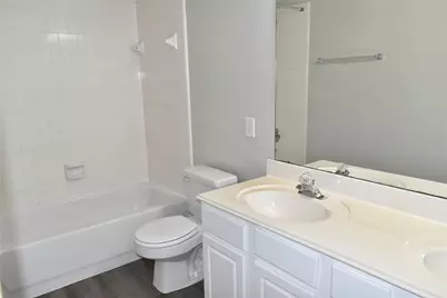 11111 Sprucedale Court, Houston, TX 77070 - Photo 22