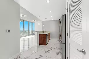 5925 Almeda Rd, Houston, TX 77004 - Photo 8