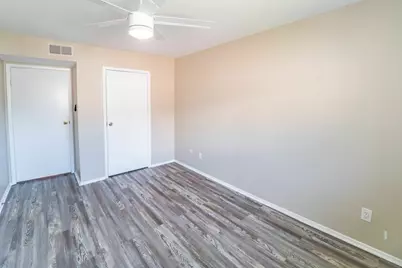 7140 N Holiday Drive, Galveston, TX 77550 - Photo 12