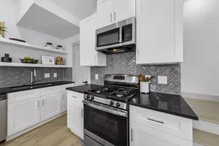 2410 Vaughn St, Houston, TX 77093 - Photo 10