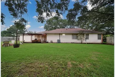 808 Avenue K, Rosenberg, TX 77471 - Photo 8