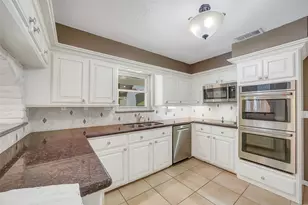 9519 Oxted Ln, Spring, TX 77379 - Photo 8