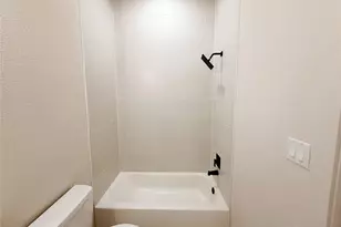 9723 Kerr A-B St, Houston, TX 77029 - Photo 8