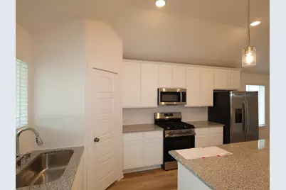 555 Flower Reed Court, Magnolia, TX 77354 - Photo 14