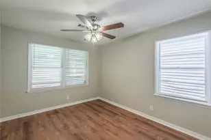 124 N Washington St, Texas City, TX 77591 - Photo 16