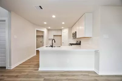 819 Clear Valley Lane, Dayton, TX 77535 - Photo 10