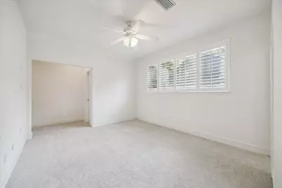 152 Sugarberry Circle, Houston, TX 77024 - Photo 16