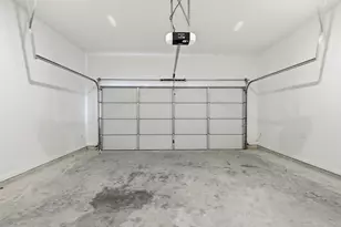 9906 Clark Cyn Ln, Houston, TX 77076 - Photo 38