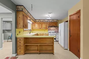 1440 Avenue E, Nederland, TX 77627 - Photo 8