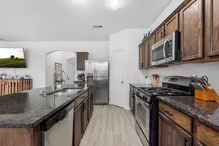 17406 Stonebelt Dr, Houston, TX 77073 - Photo 10