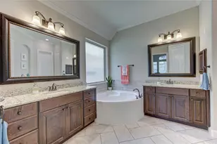 17631 Sequoia Kings Dr, Humble, TX 77346 - Photo 18