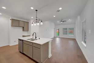 10341 Navarro Path, Montgomery, TX 77316 - Photo 4