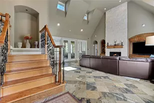 10235 Holly Grove, Conroe, TX 77304 - Photo 4