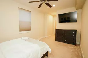 2615 Bell St, Houston, TX 77003 - Photo 16