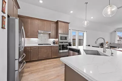 15726 Rosemary Hill Lane, Conroe, TX 77302 - Photo 2