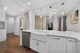 6000 Sugar Hill Dr, Houston, TX 77057 - Photo 4