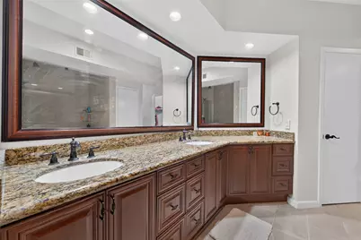 6000 Sugar Hill Drive #17, Houston, TX 77057 - Photo 20