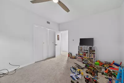 6000 Sugar Hill Drive #17, Houston, TX 77057 - Photo 24