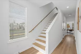 4754 Martin Hill St, Houston, TX 77018 - Photo 14