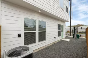 4754 Martin Hill St, Houston, TX 77018 - Photo 42