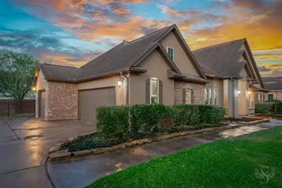 32434 Waterford Crest Ln, Fulshear, TX 77441 - Photo 2