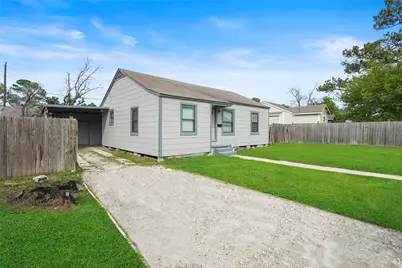 6 E Cleveland Street, Baytown, TX 77520 - Photo 20