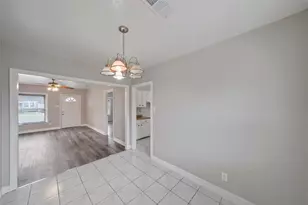6 E Cleveland St, Baytown, TX 77520 - Photo 8