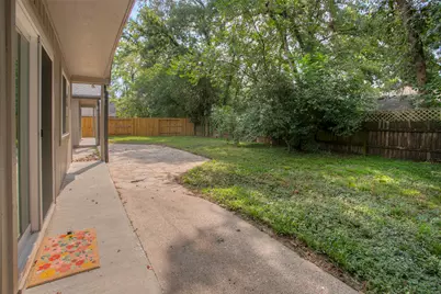 24605 Camwood Ct Road, Huntsville, TX 77320 - Photo 36