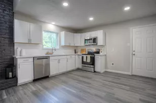 24605 Camwood Ct Rd, Huntsville, TX 77320 - Photo 8