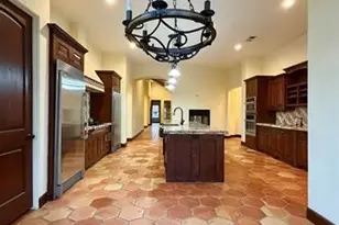 12410 Keith Rd, Beaumont, TX 77713 - Photo 10