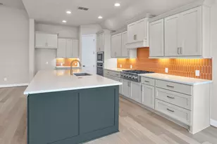 12150 Sweetbriar Loop, Mont Belvieu, TX 77523 - Photo 8