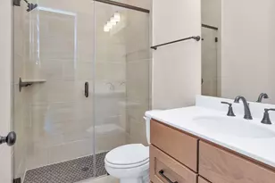 12150 Sweetbriar Loop, Mont Belvieu, TX 77523 - Photo 14