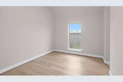 12150 Sweetbriar Loop, Mont Belvieu, TX 77523 - Photo 18