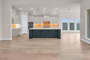 12150 Sweetbriar Loop, Mont Belvieu, TX 77523 - Photo 8