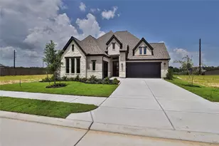 12150 Sweetbriar Loop, Mont Belvieu, TX 77523 - Photo 1