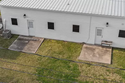 7900 Fm 2354 Unit B #B, Beach City, TX 77523 - Photo 20