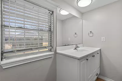 7900 Fm 2354 Unit B #B, Beach City, TX 77523 - Photo 16